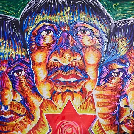 Hospedaje De Colores